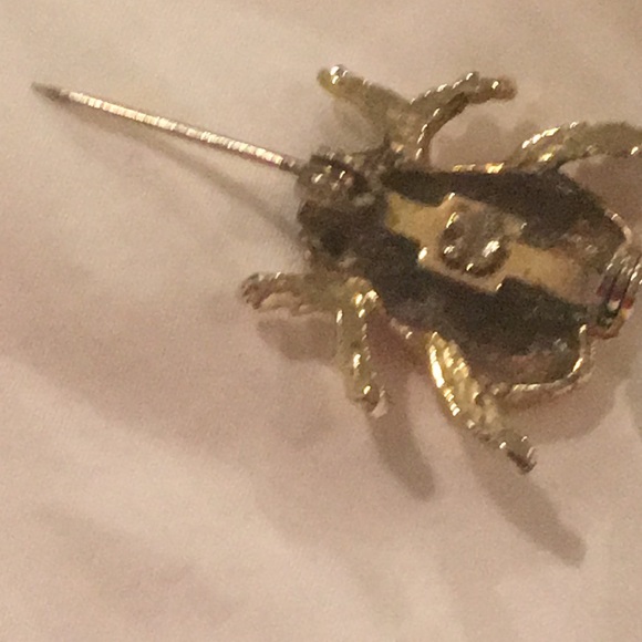 VINTAGE Enameled Lady Bug Pin Brooch Emerald Eyes - Picture 4 of 6